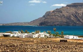 Seaside Villa • La Graciosa